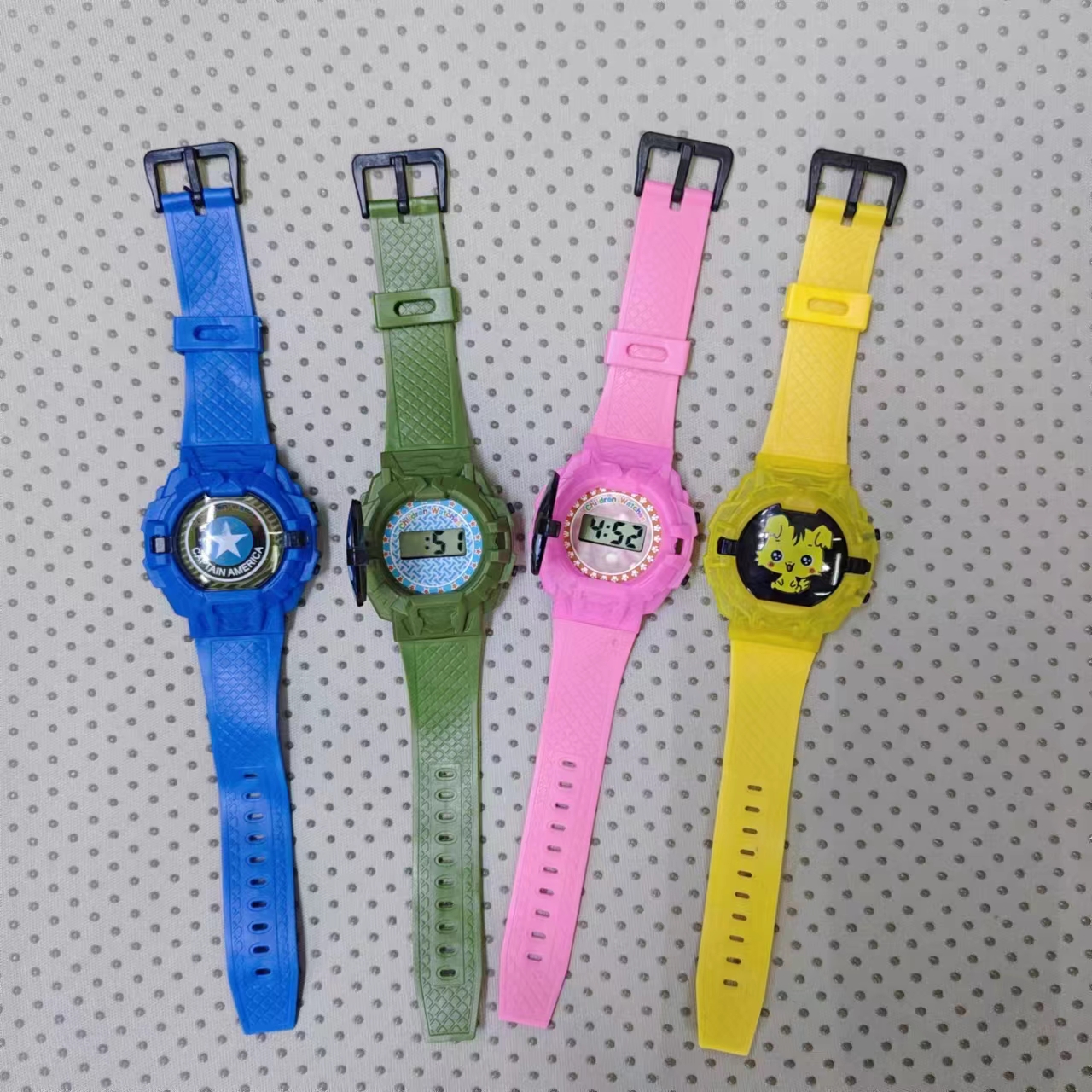 New cartoon flip cover student electronic watch small gift event, factory direct sale details Picture