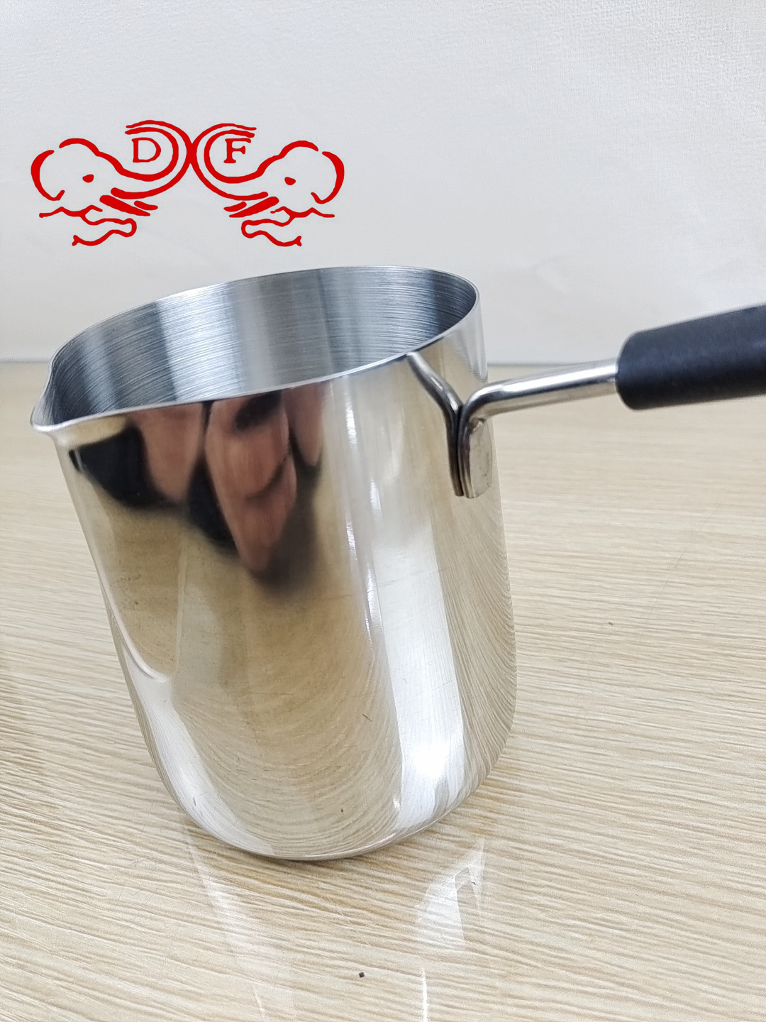 DF68254 وعاء من الفولاذ غير القابل للصدأ، مضاف عليه سماكة المقلاة بالمقلاة Specification image