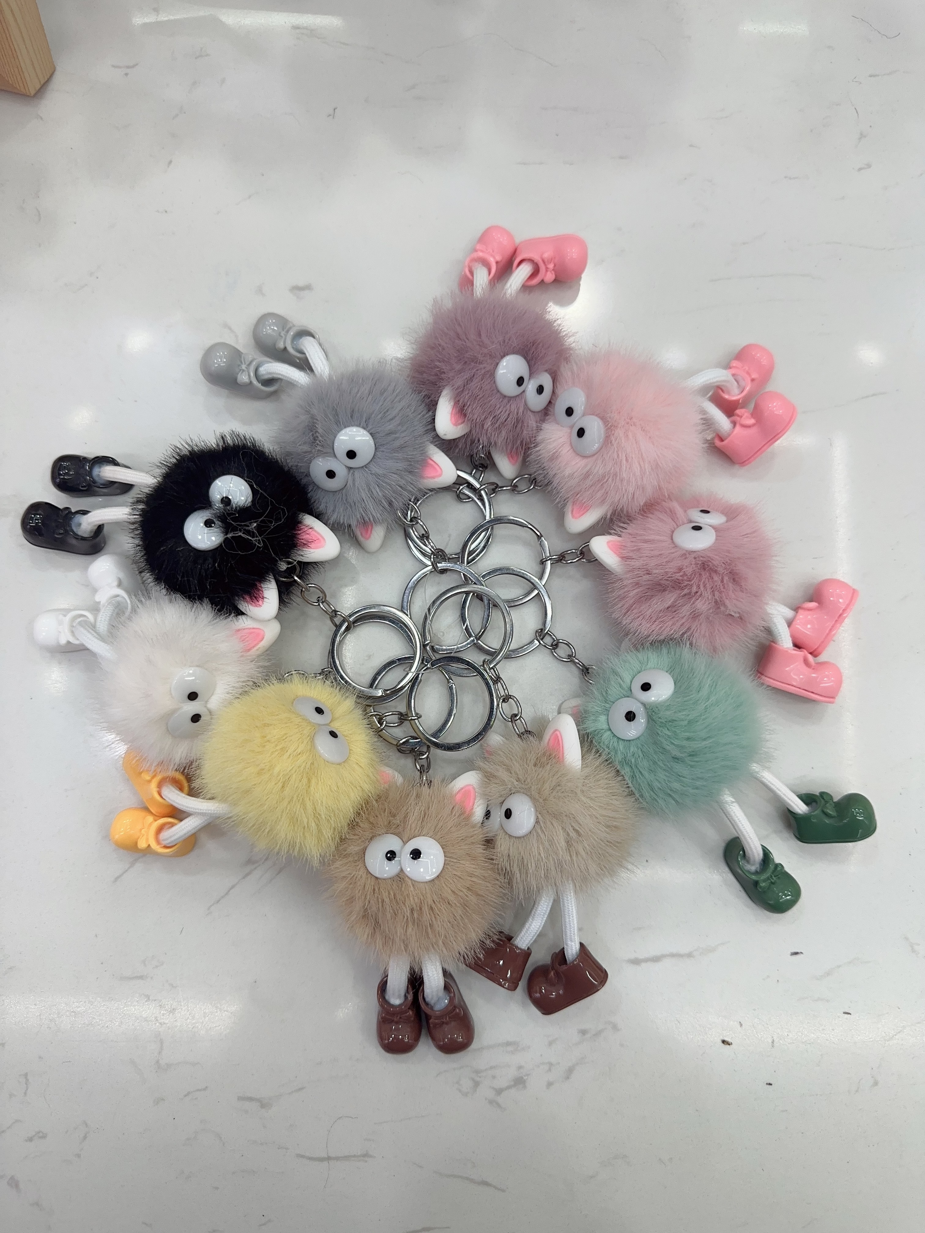 可爱卡通猫耳小煤球钥匙扣毛绒娃娃公仔包包挂件车钥匙配饰小礼物