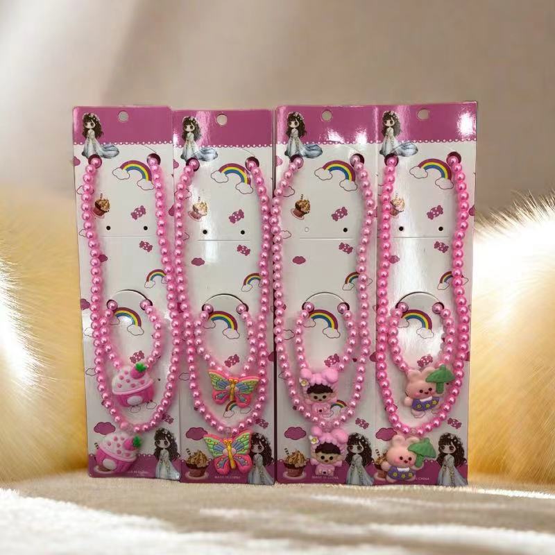 Selected two-piece sets of children's accessories, children's necklaces and bracelets. More styles available in the store. One-stop purchase. 13957918239 Application Scenario