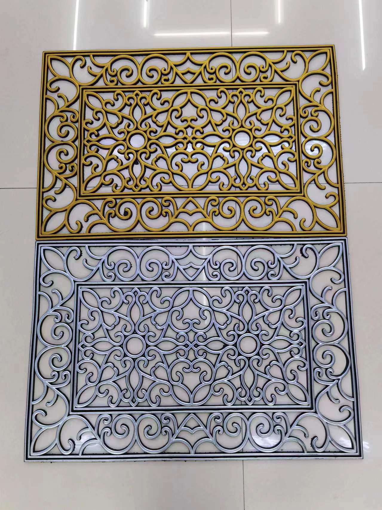 New PVC perforated injection-molded mat, anti-slip mat, door mat, floor mat, bathroom mat, indoor mat, 40*60cm floor mat, kitchen and bathroom floor mat Item Picture