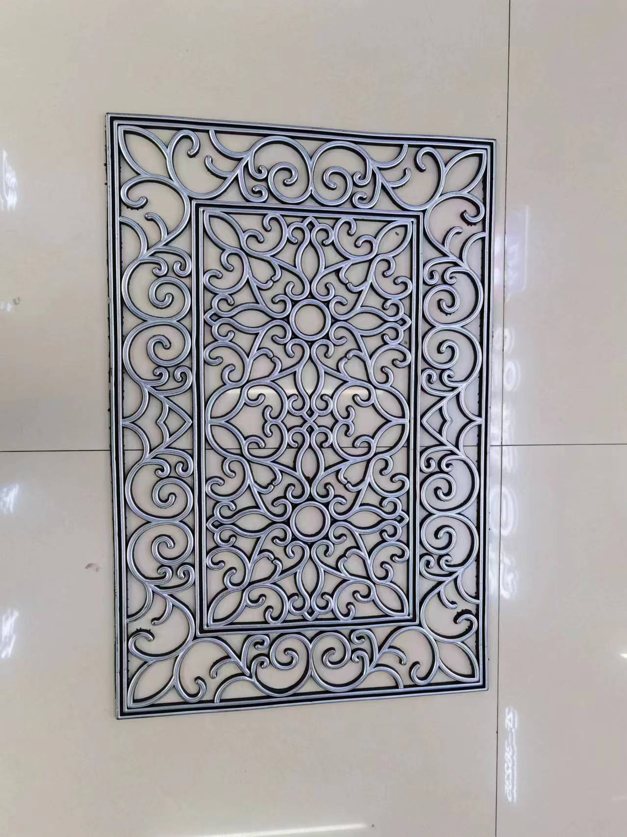 New PVC perforated injection-molded mat, anti-slip mat, door mat, floor mat, bathroom mat, indoor mat, 40*60cm floor mat, kitchen and bathroom floor mat Specification drawing