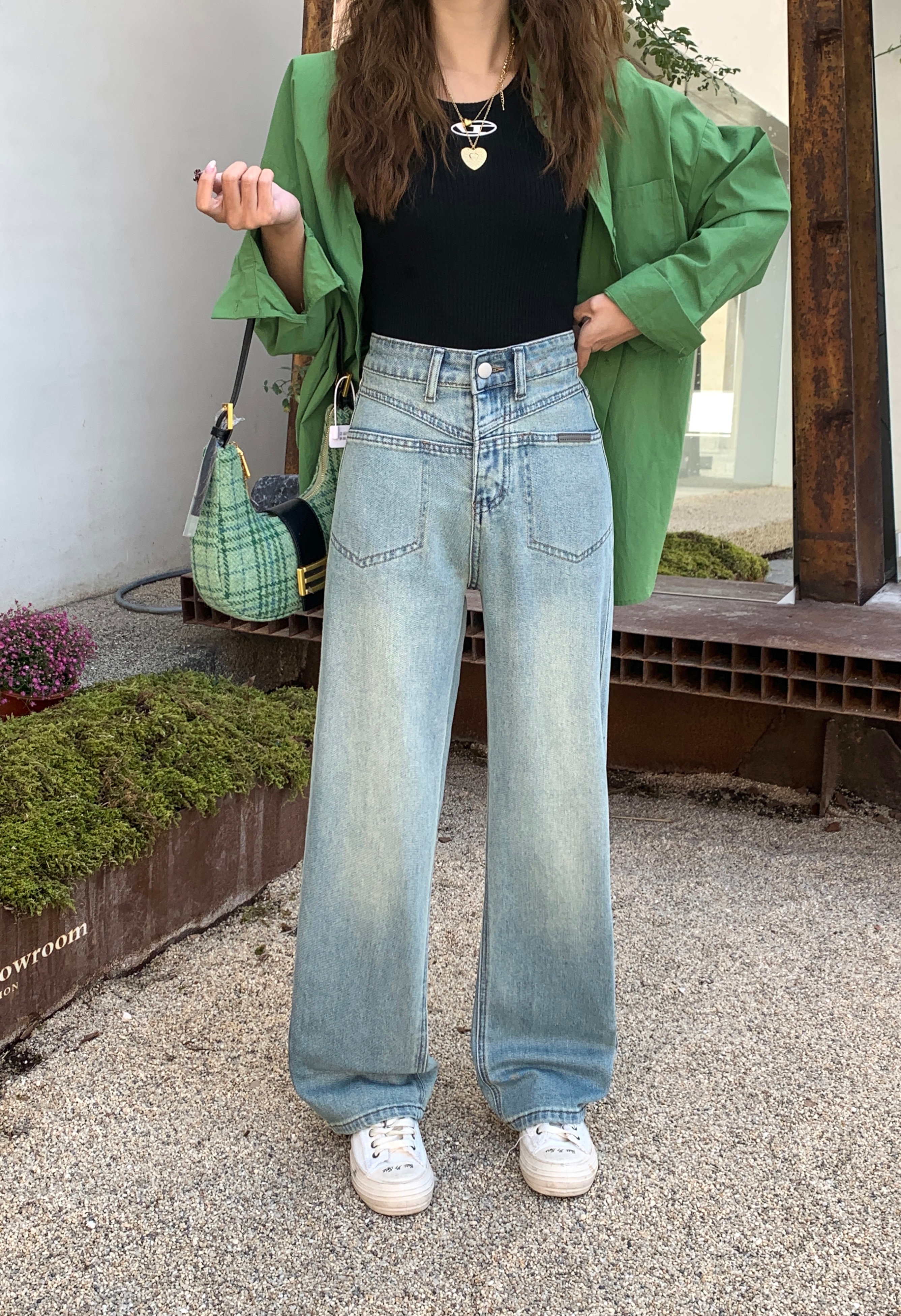 New Spring Jeans Women's High-Waisted Baggy Retro Blue Wide-Leg Pants Draping Straight Leg Jeans Application Scenario