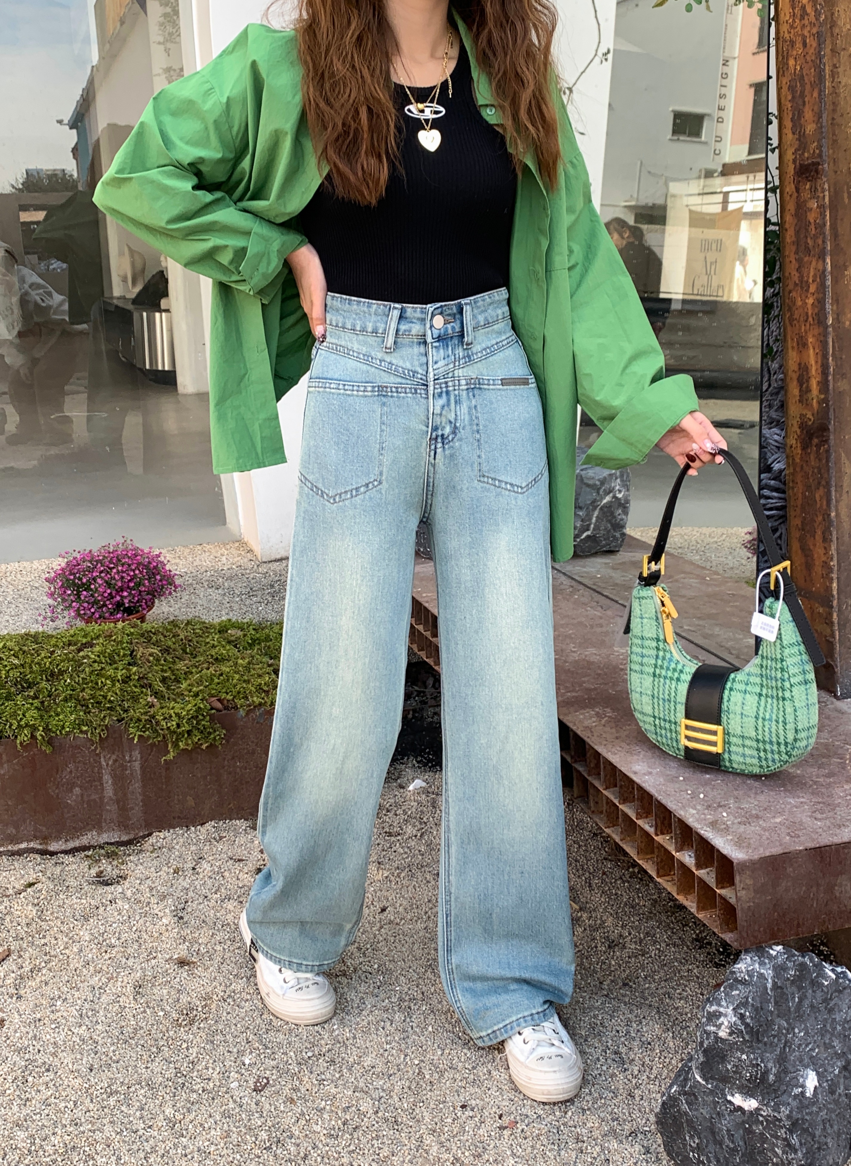 New Spring Jeans Women's High-Waisted Baggy Retro Blue Wide-Leg Pants Draping Straight Leg Jeans details Picture