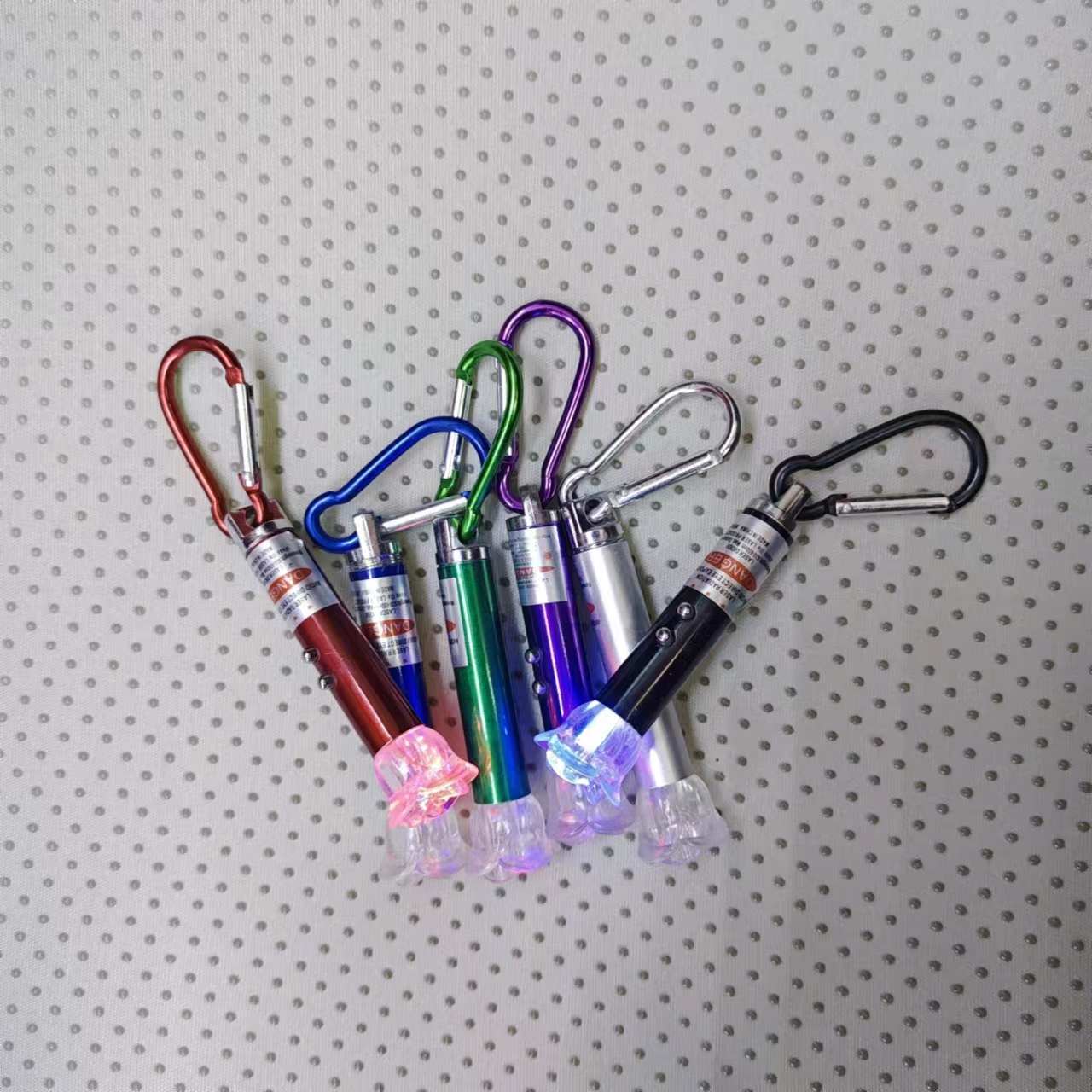 Laser light poles, rose lights, double-flashing lights, laser lights, wholesale practical gifts, 5-yuan store, children's luminous toys, direct sales from the manufacturer details Picture