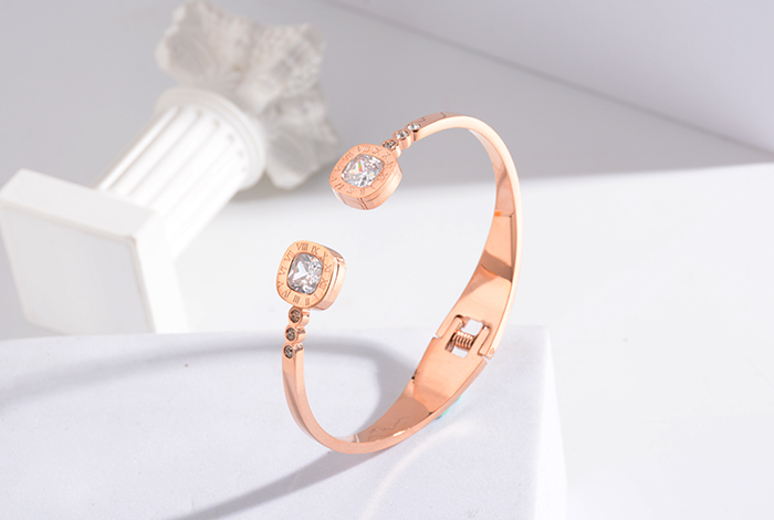 European, American and Korean style unique and simple zircon diamond-encrusted bracelet, now available titanium steel rose gold bracelet for women pic 5