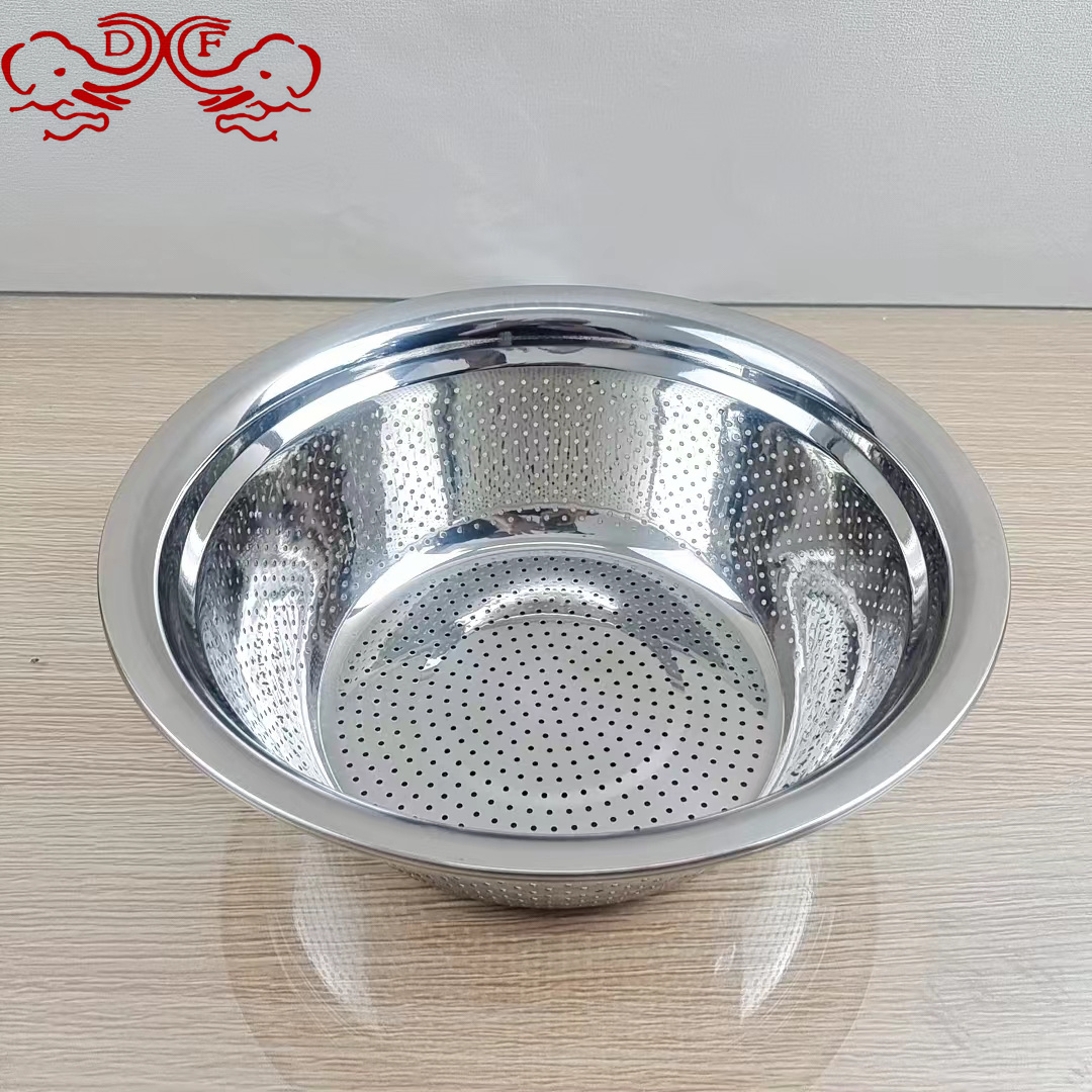 DF99415 thickened stainless steel rice sieve drainage basin, multi-hole basket, vegetable washing basin, rice washing basin, leaky basin, round vegetable washing basin, DF TRADINGHOUSE Application Scenario