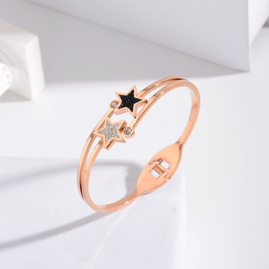 European, American and Korean personalized and fashionable bracelet, titanium steel black and white five-pointed star bracelet, women's accessory, rose gold