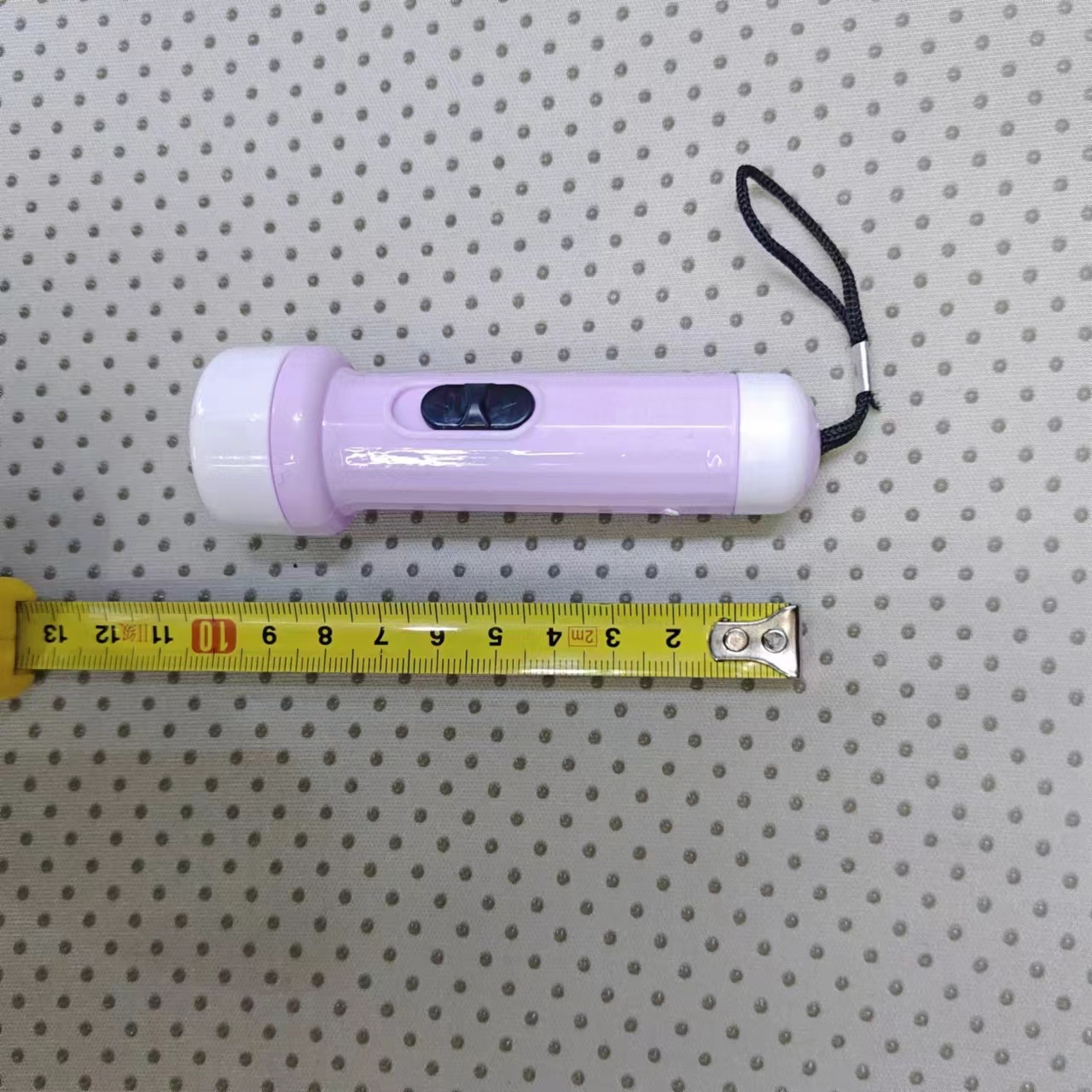Portable flashlight, lanyard, button, electronic small flashlight, small gift event, factory direct sales W-689 luminous toy pic 6