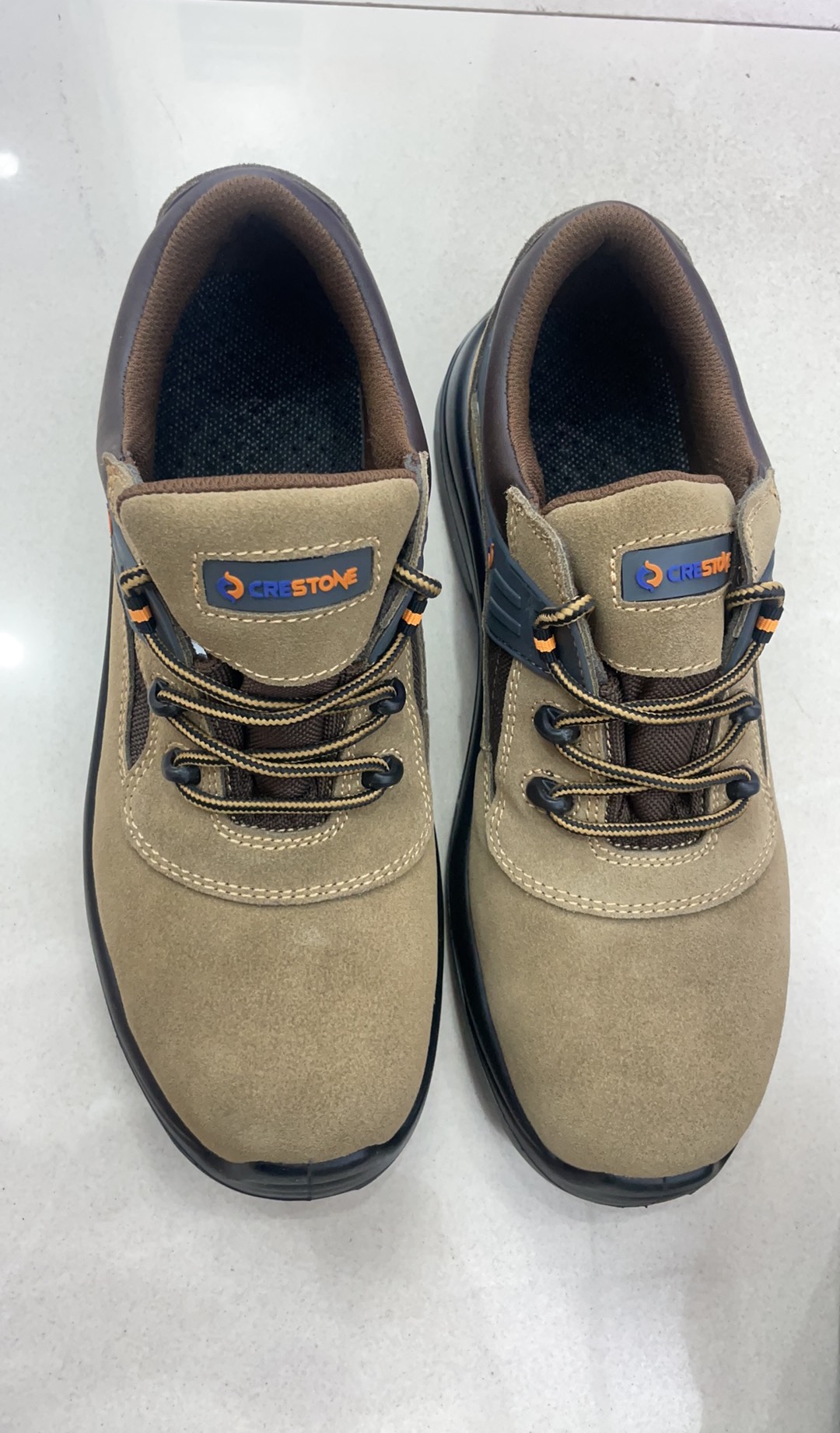 SAFETY SHOES  劳保鞋 采用 COFRA高强度纤维技术白底实物图