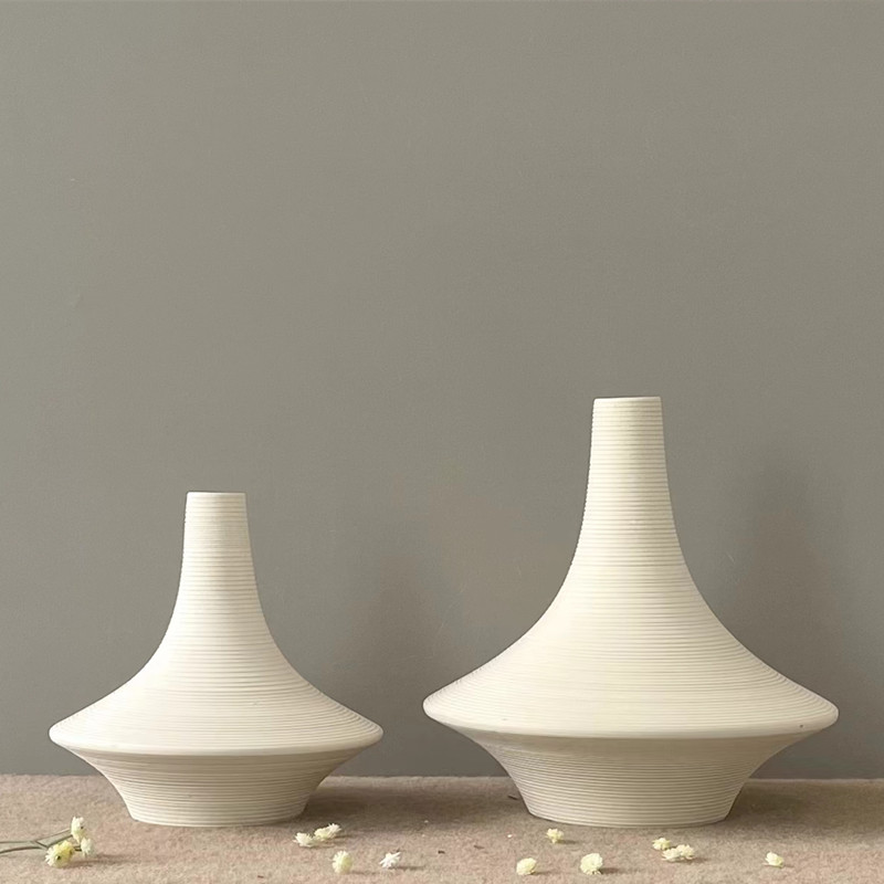 Simple and modern ceramic vase decoration, model room, home bedroom, living room, table, dining room, study, flower vases and ornaments details Picture