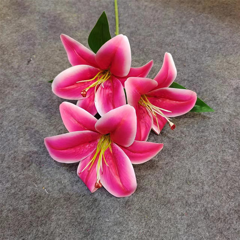 Wedding Hand Flower Lily Simulation Flower Bundle Hand Sense Silk Flower Fake Flower Photography Home Decoration Soft Decoration Simulation Flower Item Picture