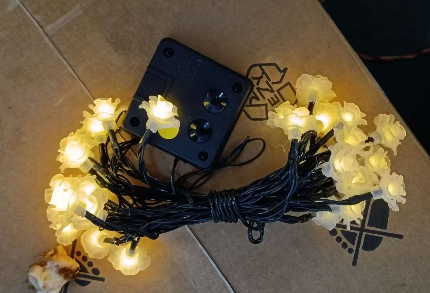 LED发光太阳能灯串彩色星星爱心雪花圣诞求婚生日礼物派对用品儿童装饰彩灯详情图5