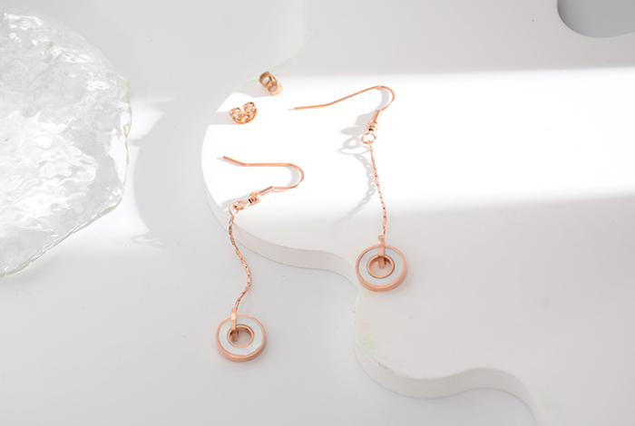 European, American and Korean simple and fashionable shell round long earrings, titanium steel rose gold white shell earrings, women's accessories matching pic 5