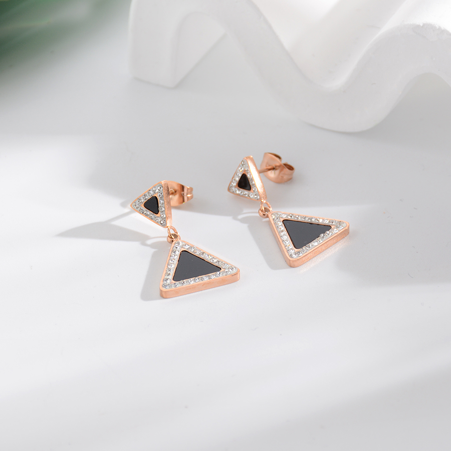 European, American and Korean fashion trend accessories, mud diamond triangular earrings, titanium steel rose gold jewelry, diamond-encrusted, versatile for women details Picture