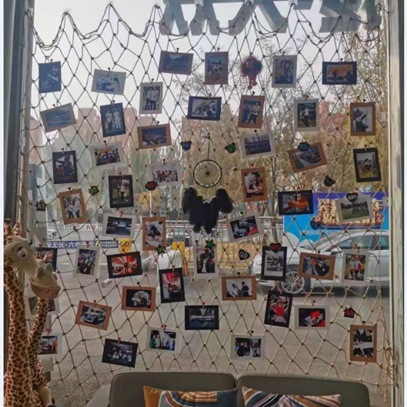 Wall creative decoration, hanging net, hemp rope grid, photo wall, fishing net 1*1m, net rope 0.4cm, thick 12cm, mesh hanging painting, wall hanging in ins style details Picture
