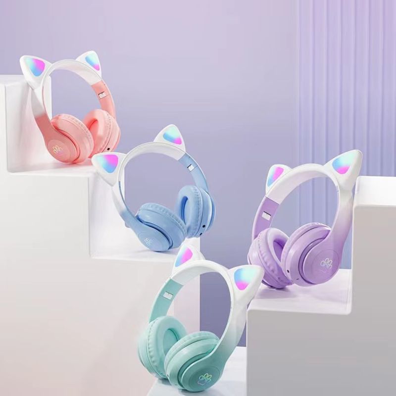 over-ear Bluetooth headphones,collapsible,gradient ramp,Wireless use,Bluetooth 5.0,purple thumbnail