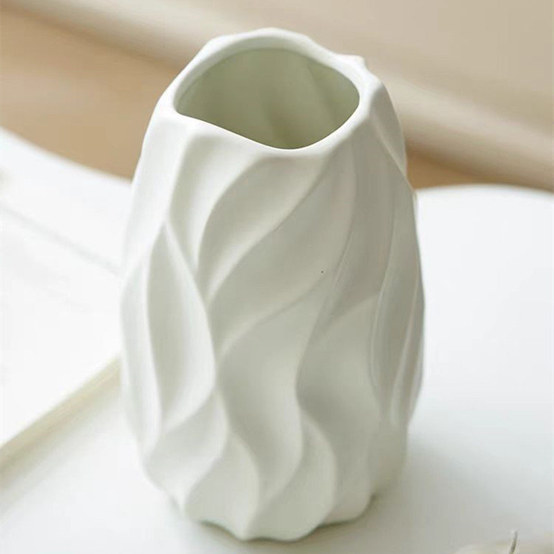 Simple and modern ceramic flower vases for decorative sample rooms, vases for home bedrooms, living rooms, tables, dining rooms and studies Item Picture