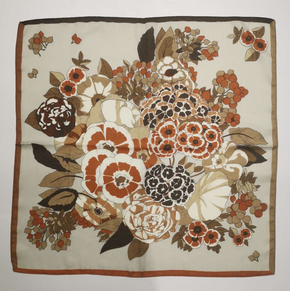 Silk Scarf Women's Senior Sense Of High-Grade Ladies All The New Scarf Bib Small Square Scarf 70*70 Application Scenario