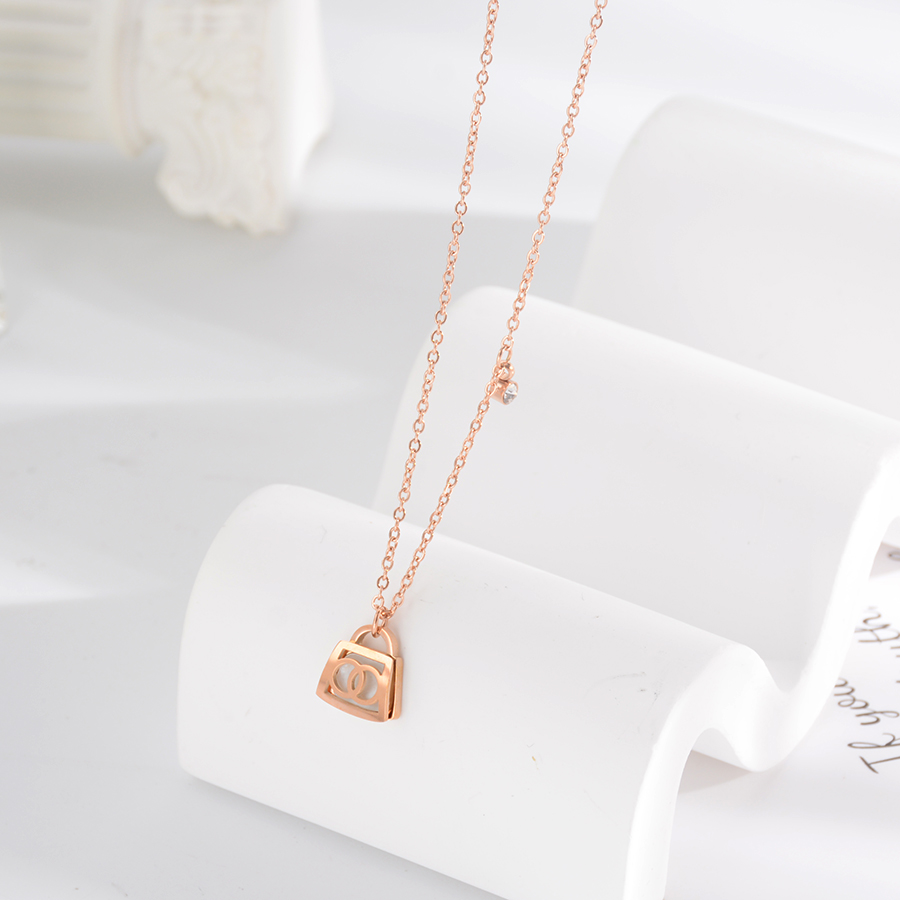 欧美时尚百搭镶钻包包项链钛钢贝壳玫瑰金锁骨链女款饰品礼物