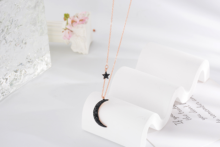 Korean internet-famous bestseller, elegant and timeless titanium steel necklace, bow with diamond, moon collarbone chain, rose gold accessory, exquisite gift pic 11
