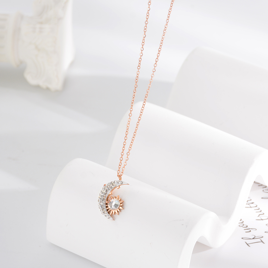 欧美韩潮流时尚白色镶钻月亮项链钛钢玫瑰金泥钻锁骨链精品配货女饰品细节图