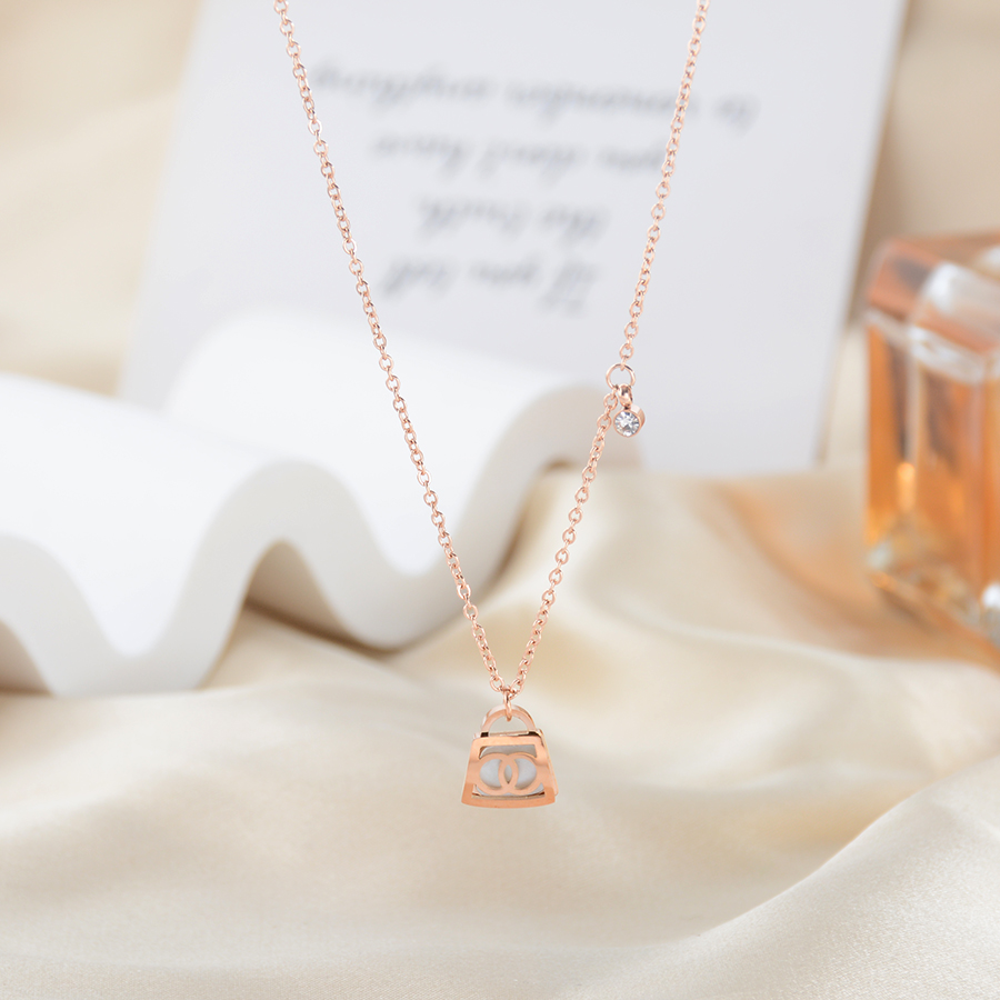 耳环/棉花娃娃/耳钉/四叶草项链/棉花娃娃衣服产品图