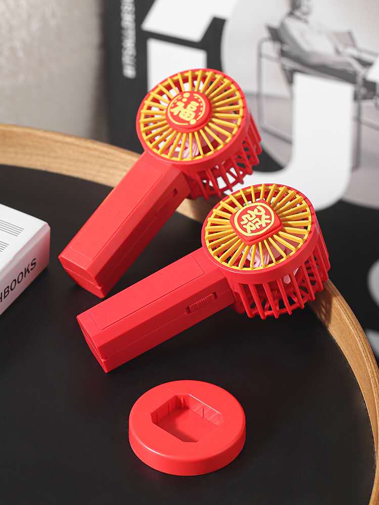 新品便携易带随身不占空间红色动力灯光二档强劲风速电动小风扇详情图6
