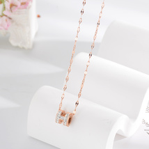 韩版时尚新款字母项链钛钢镶钻玫瑰金锁骨链饰品女精品配货潮流