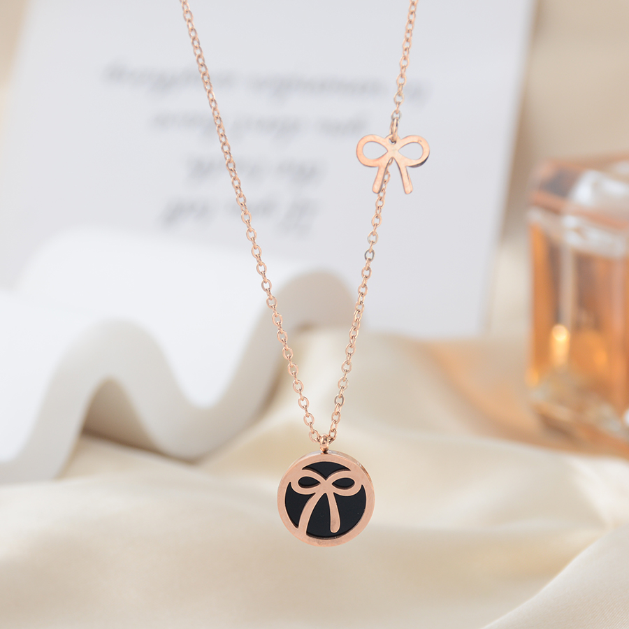 European and American fashionable black round bow necklace, titanium steel elegant collarbone chain, rose gold jewelry for women