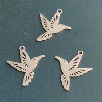 Animal bird pendant collar accessories with unique design exquisite craft titanium steel stainless steel diy accessories
