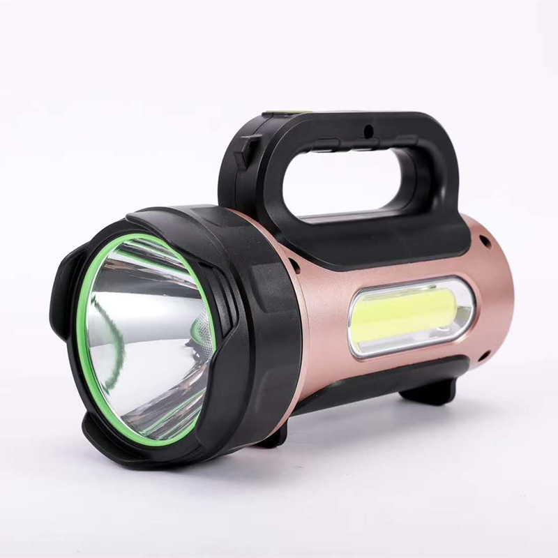 Solar-powered searchlight, outdoor multi-functional flashlight, USB charging red light warning light, portable emergency light, solar-powered hand-held light, T95 flashlight, COB work searchlight Application Scenario