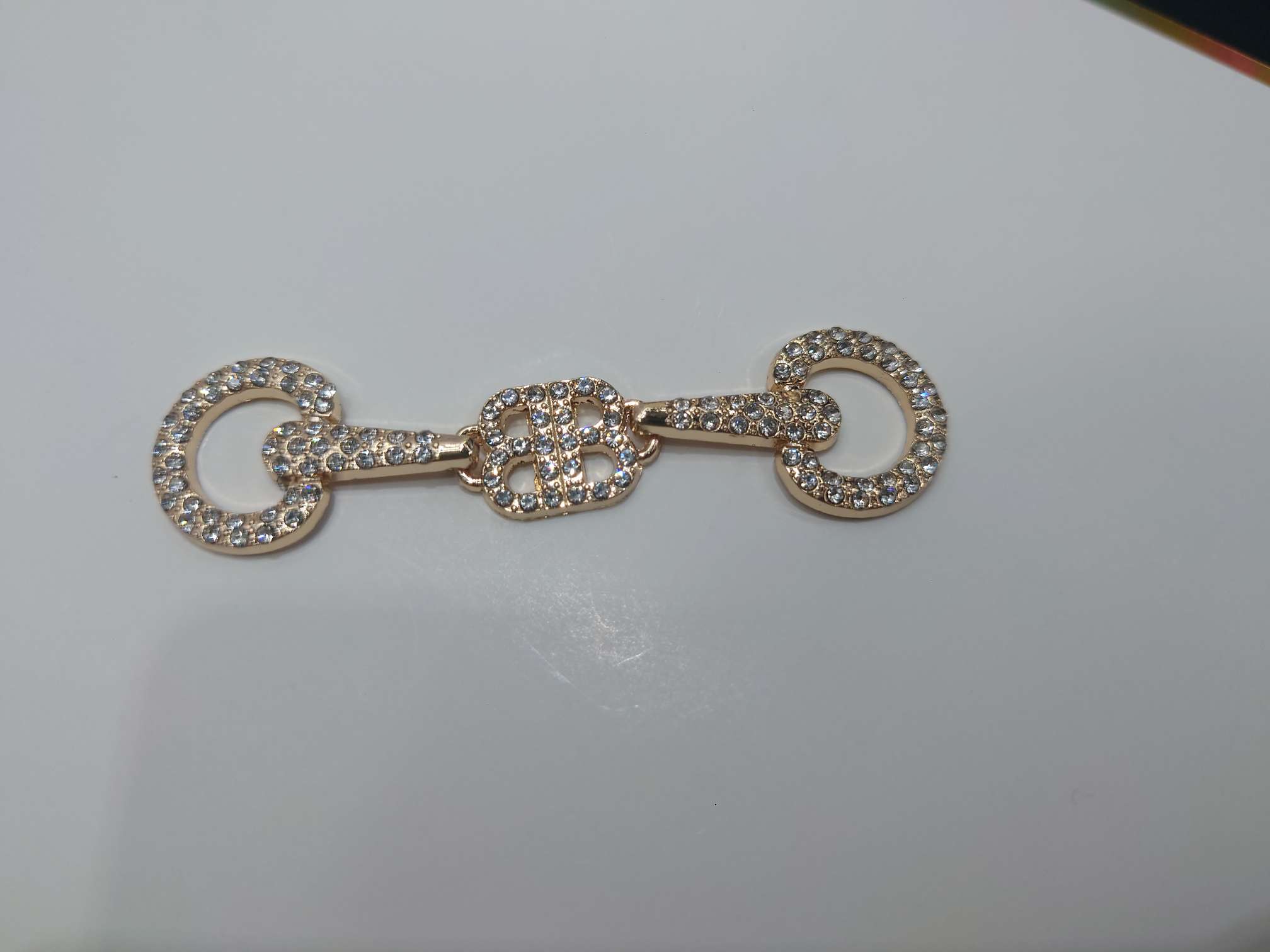 Hot-selling bestseller! High-end clothing chains, fashionable decorative elements, DIY handcrafted materials for clothing accessories and decorative buttons details Picture