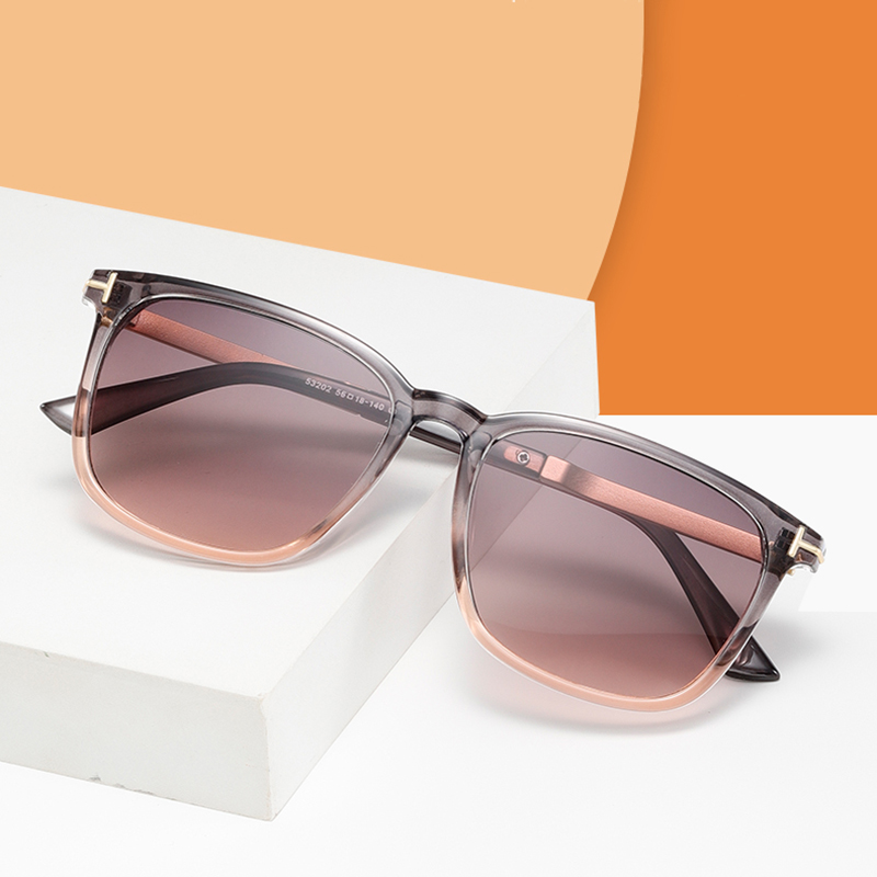 经典款百搭时尚墨镜素颜太阳镜男款女款时尚防紫外线太阳眼镜