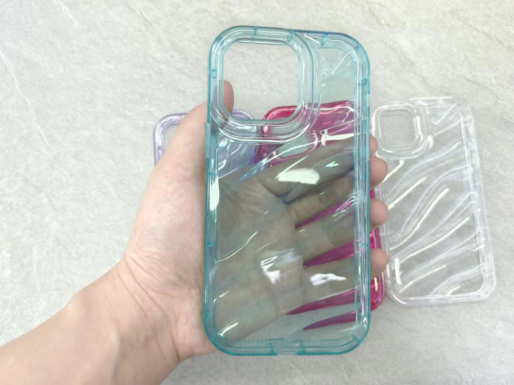 All-inclusive shockproof wavy pattern phone case details Picture
