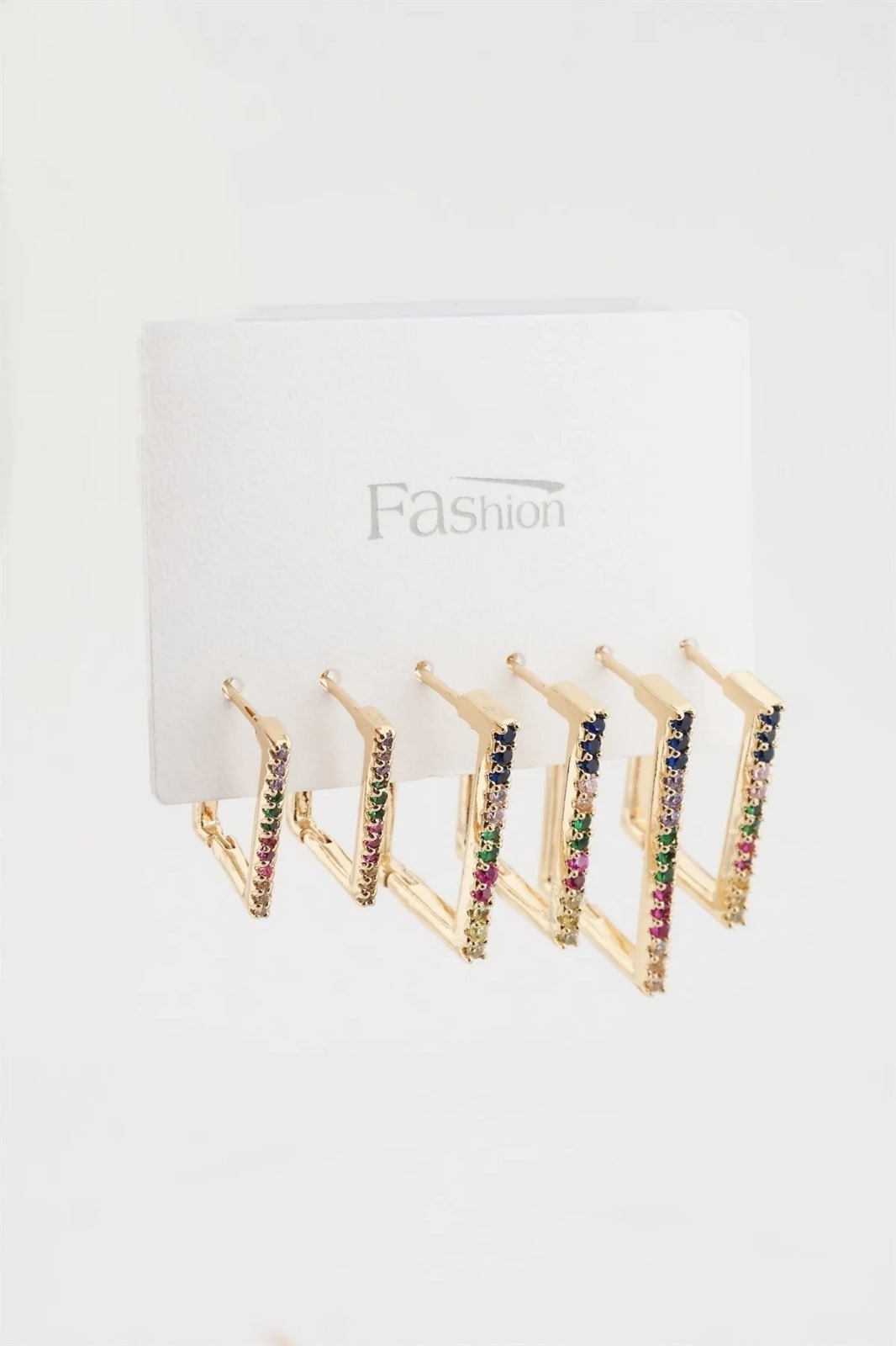 Fashion classic three pairs of buckle earrings Application Scenario