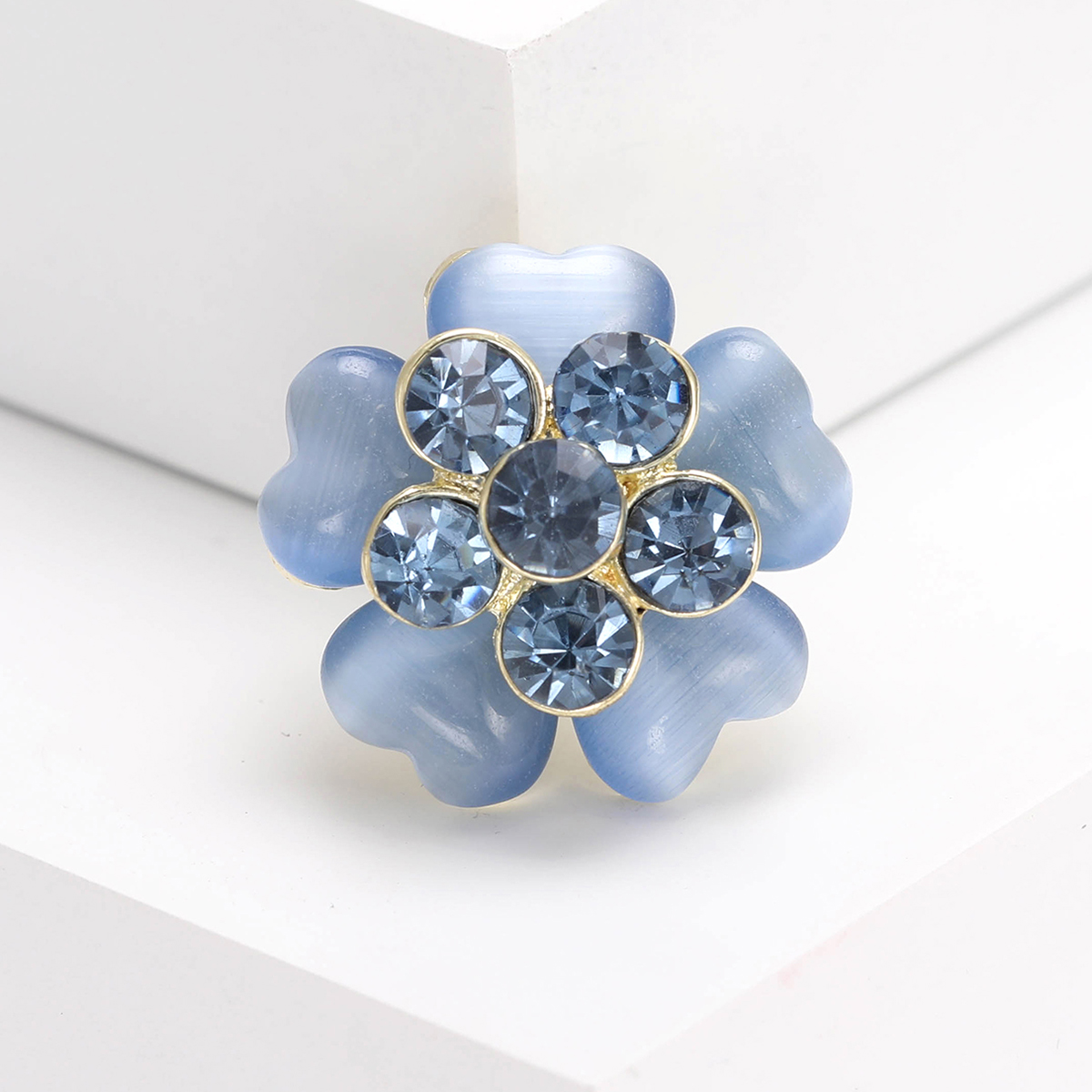 Ziyang Accessories 2024 New Style alloy cat's eye Flower brooch, high-end women's personalized and fashionable brooch, elegant brooch, coat cardigan, accessories factory direct sales Specification image