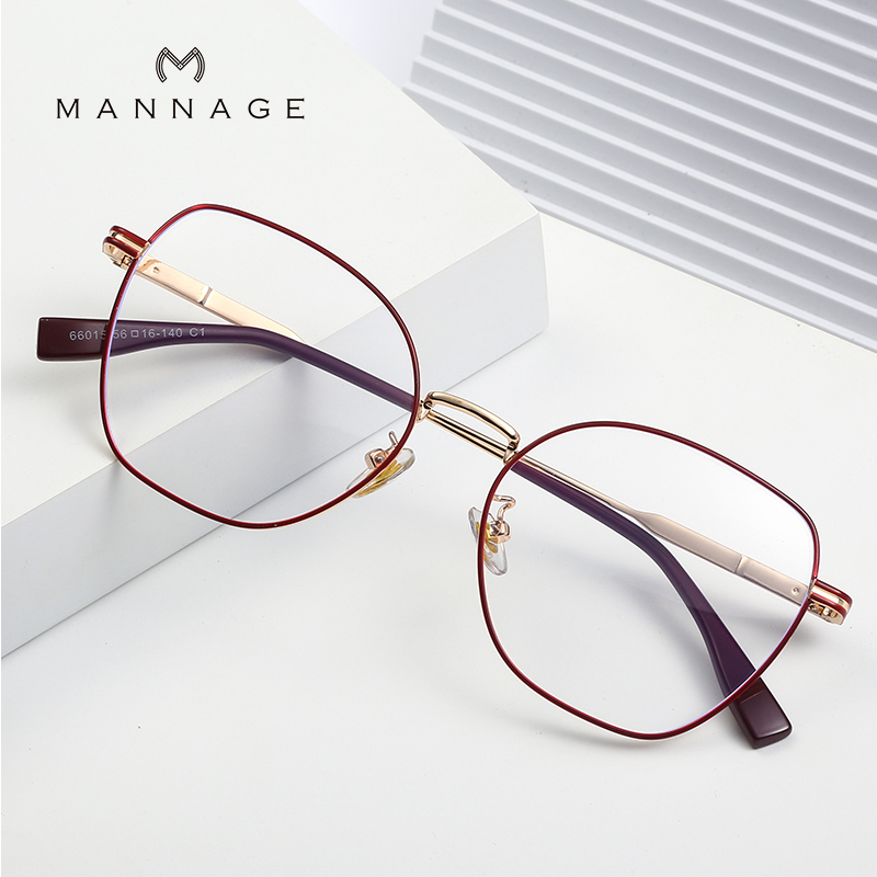 The new 2024 vintage oval-shaped black-framed bare-faced glasses for both men and women are in high demand