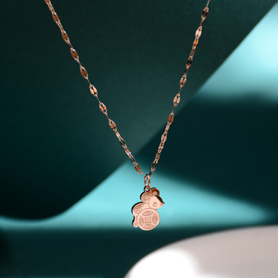 Retro zodiac year rat necklace, titanium steel animal collarbone chain, rose gold jewelry, versatile and elegant accessory gift for women Item Picture