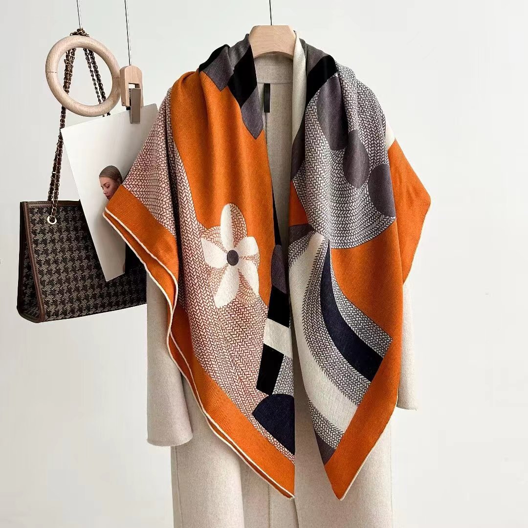 Wool Silk Scarf Mulberry Silk Silk Scarf Spring And Summer Silk Wool Shawl New Fashion Trend Application Scenario