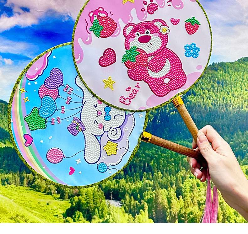 DIY钻石画扇子幼儿园儿童益智手工宫廷扇厂家直销三丽鸥钻石画批发详情图7