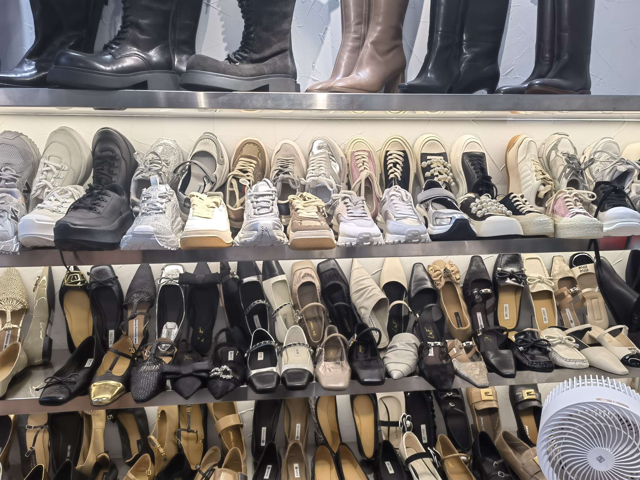 Ya a Ya a brand shoes describe pic - 1