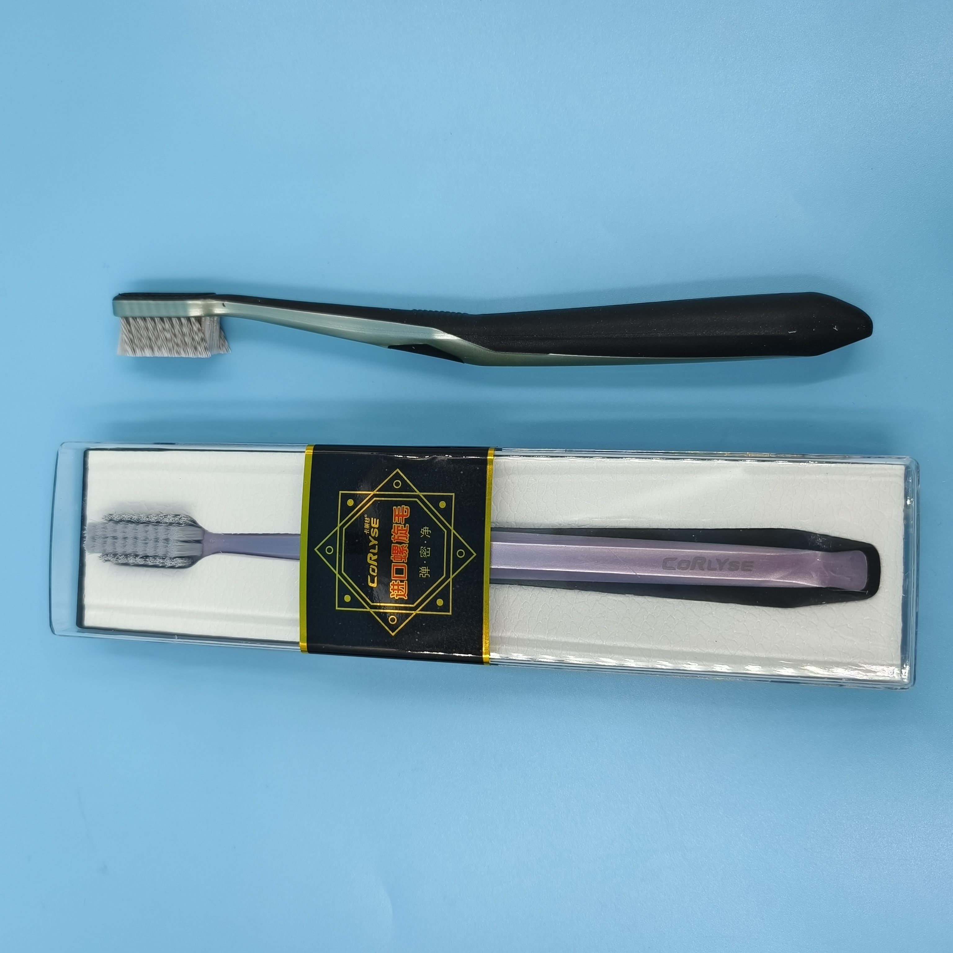 Yiwu Department Store Toothbrush Wholesale Calais 650 High-End Portable Travel Pack Imported Spiral Hair Medium Hair Toothbrush Application Scenario