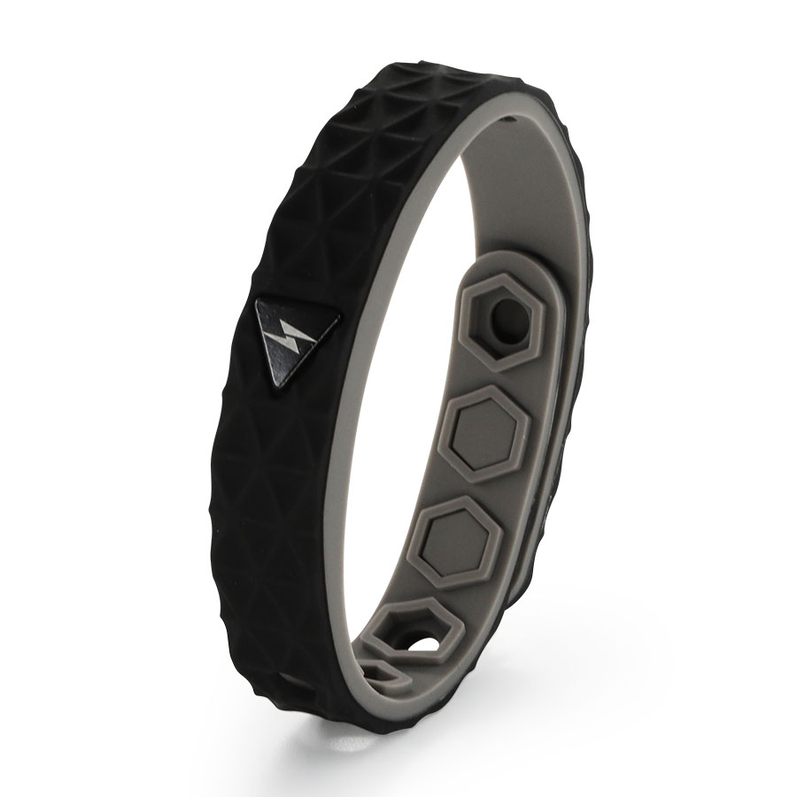 硅胶手环/夜光手环/篮球手环/手环/啪啪圈白底实物图