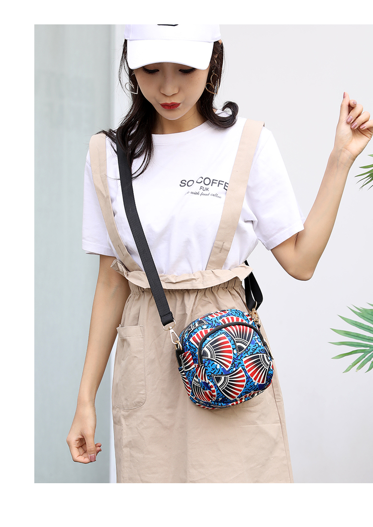 轻便户外单肩包轻盈柔美时尚尼龙包大容量逛街斜挎包潮流休闲包详情16