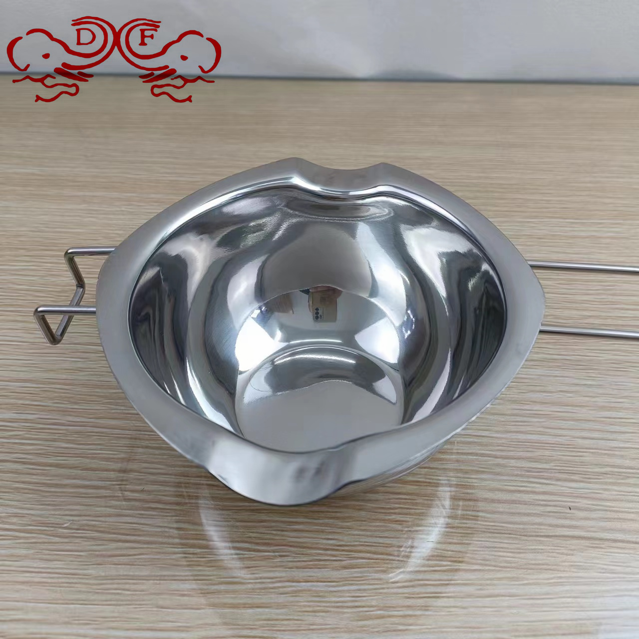 حلوى DF68770304 من الفولاذ غير القابل للصدأ تذوب في وعاء الشمع تذوب في وعاء الشمع تذوب في وعاء DF Tradinghouse Application Scenario