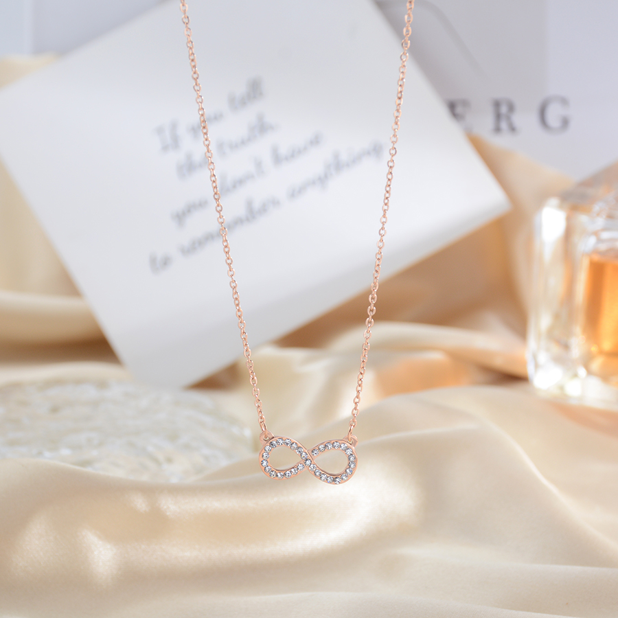 European and American personalized and fashionable diamond-encrusted 8-shaped necklace, titanium steel digital collarbone chain, rose gold jewelry, women's style, versatile and trendy Specification image