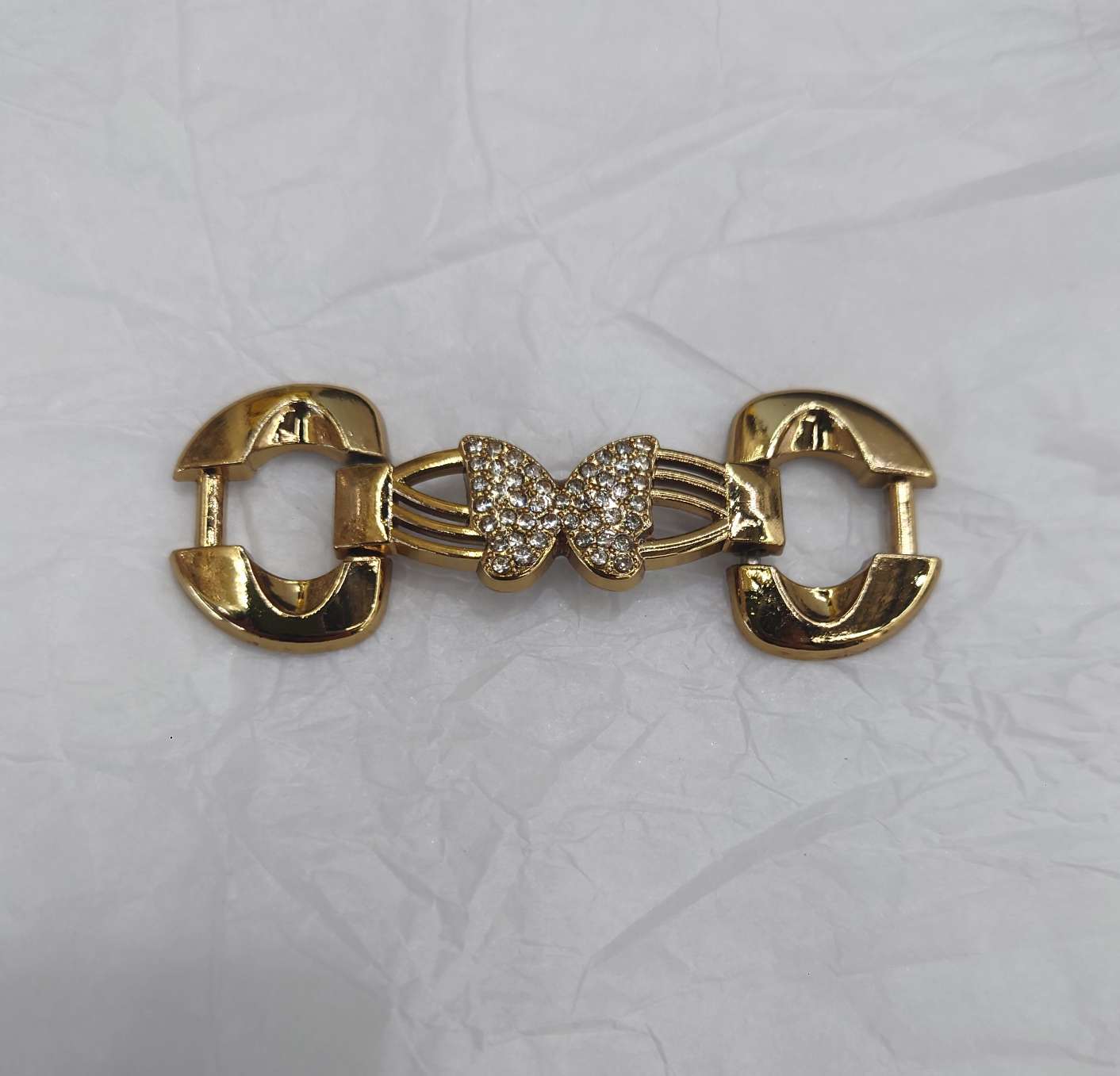 The new model is selling well! Retro alloy chain accessories, diamond-encrusted clothing chains, enhance your fashion taste