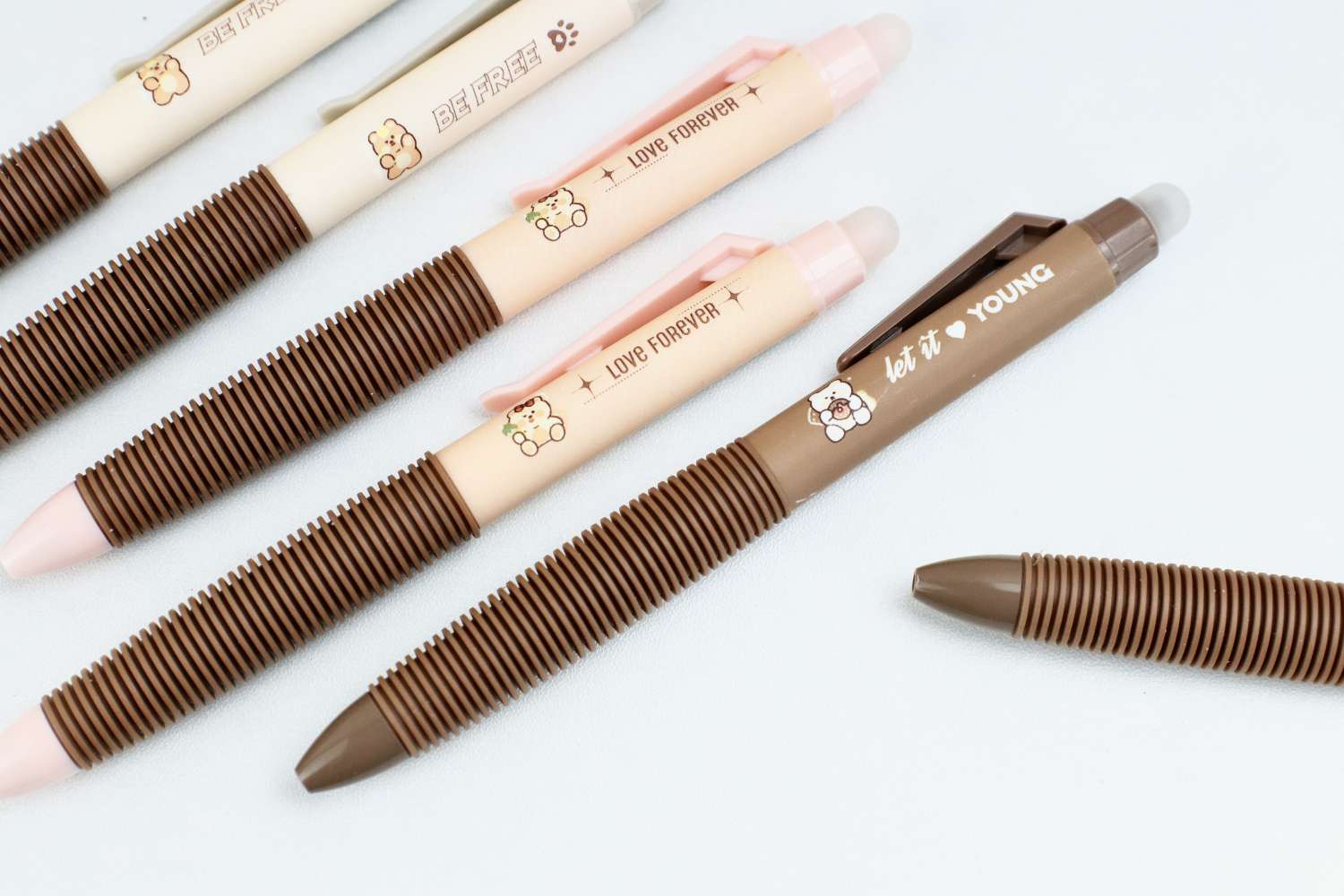 P系列架装按动中性笔卡通时尚简约中性笔详情图3