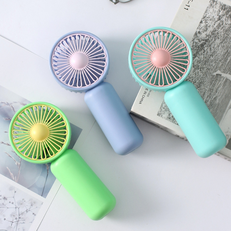 New 2024 Battery Edition handheld Mini fan, No. 5 battery silent portable small electric fan, logo printed gift Item Picture